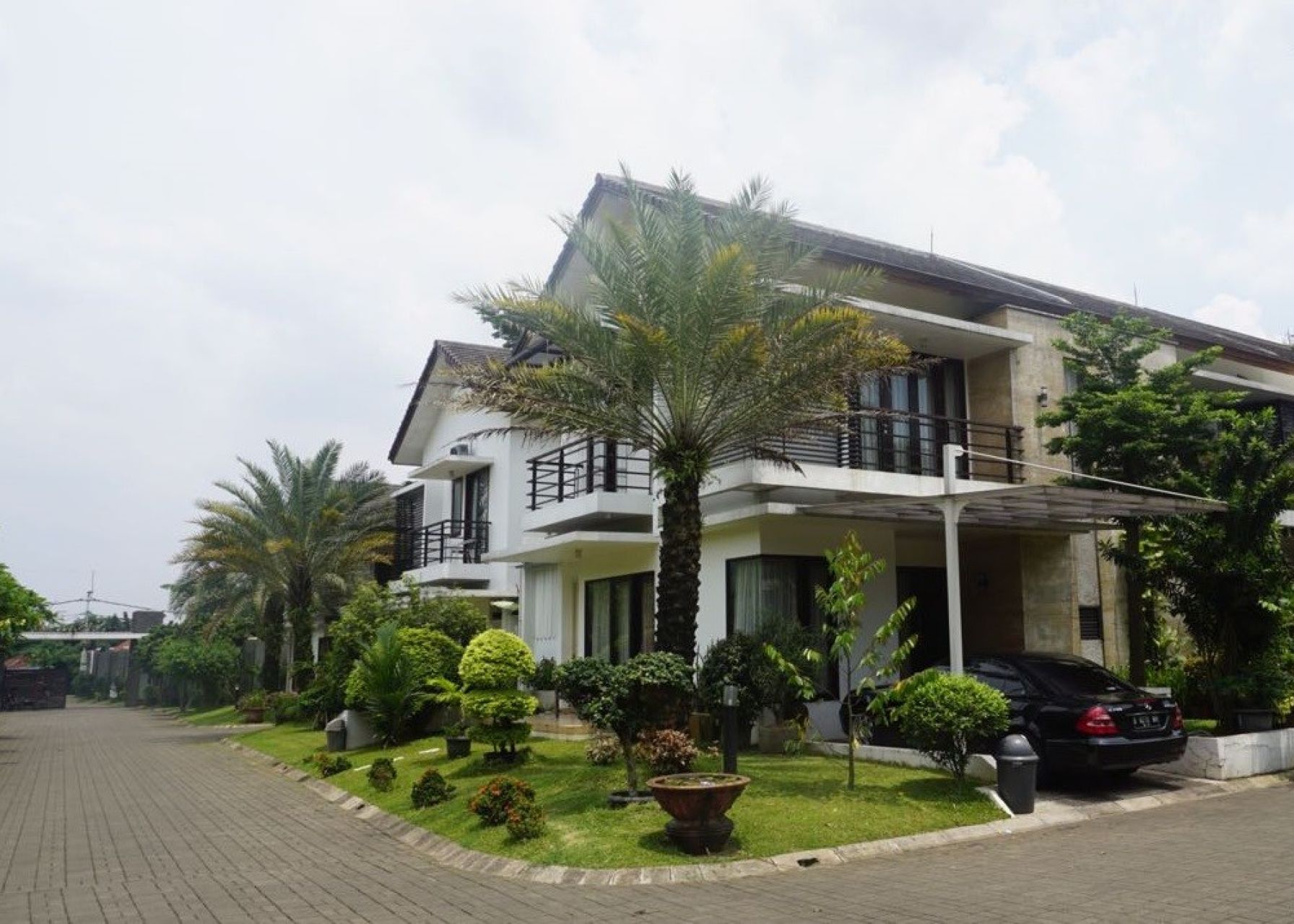 Sasak Tinggi Residence